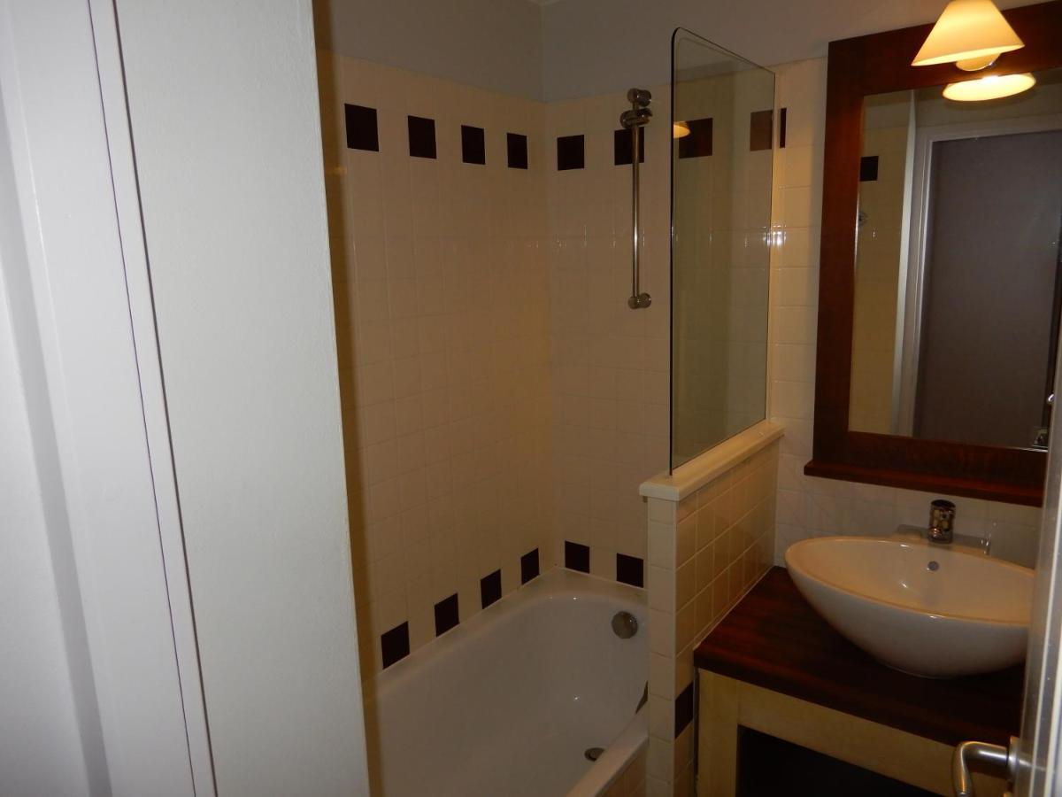 Appartement Au Domaine Du Golf Dans Residence De Vacance モリエ・エマー エクステリア 写真